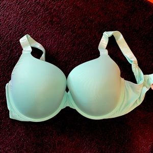 38DD - Victoria Secret Tshirt Push Up Full Coverage- Mint Green